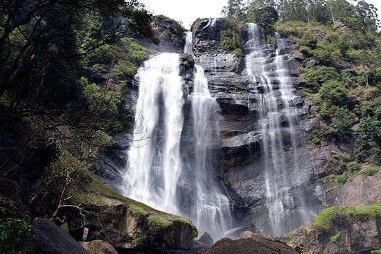 Bomburu Ella Waterfall